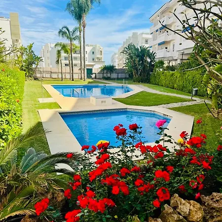 Banus Hause Marbella Apartment Exterior photo